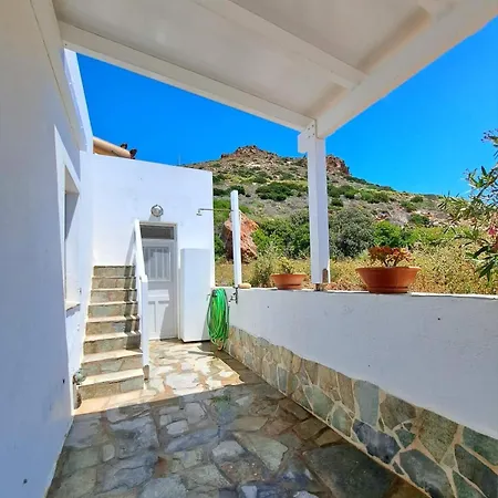 Milos Salty Breeze House