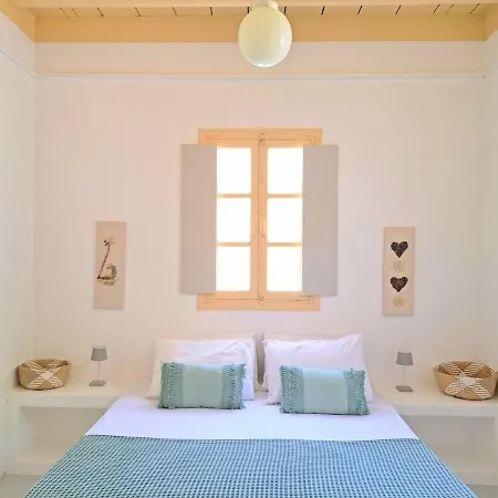 Milos Salty Breeze House Apartment